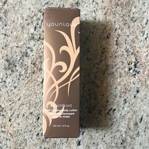 LIKE NEW Younique self tanning lotion!!